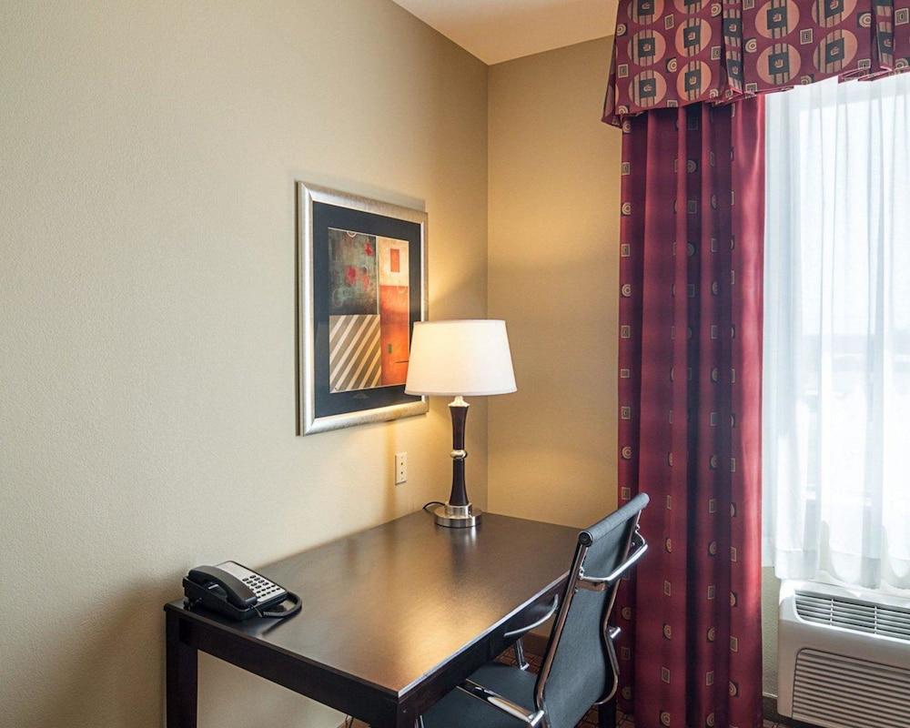 Comfort Inn & Suites Monahans I-20 Exteriér fotografie